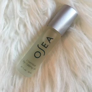 OSEA ESSENTIAL HYDRATING OIL // Travel Size
